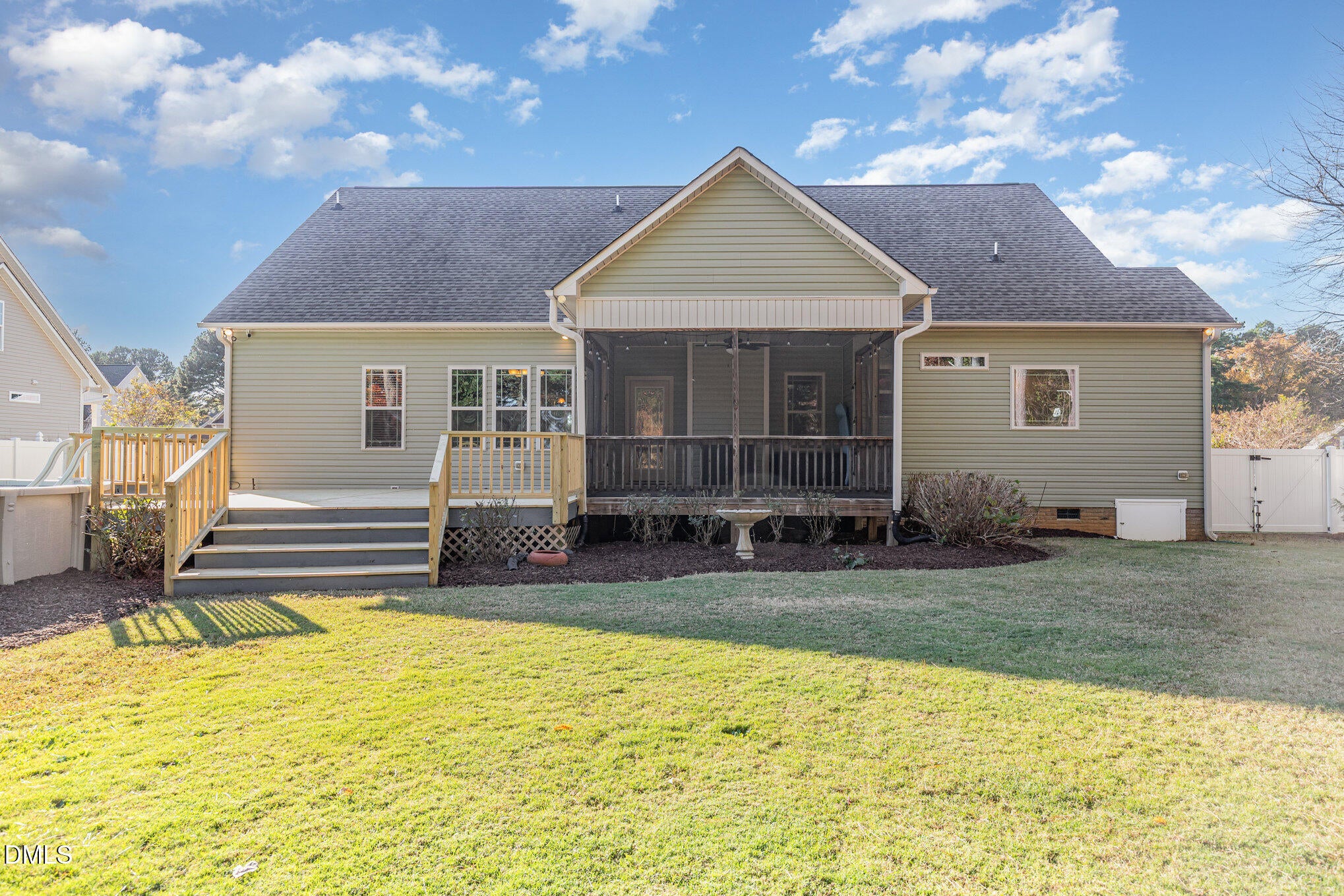 Clayton, North Carolina, 27520, United States, 4 Bedrooms Bedrooms, ,3 BathroomsBathrooms,Residential,For Sale,1989661
