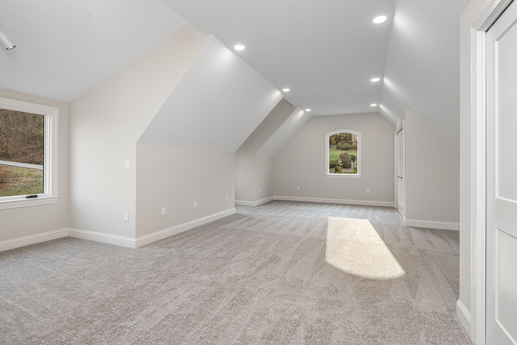  ZIRCONIA - 物件實景