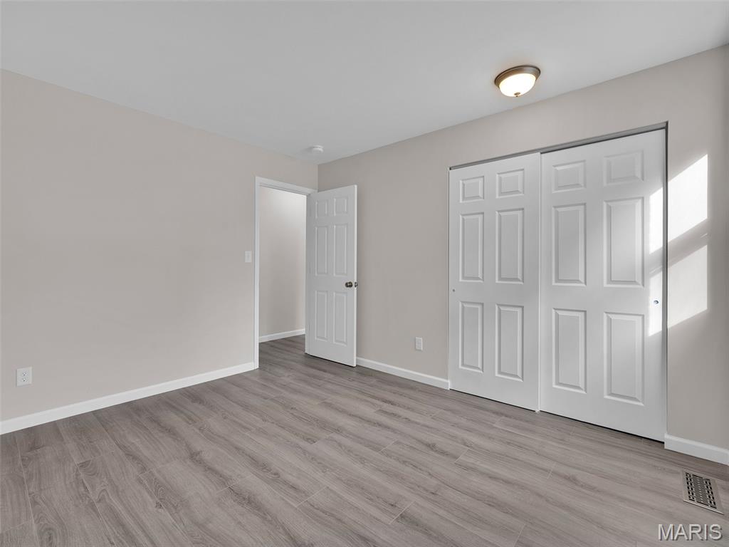 Ballwin, Missouri, 63011, United States, 5 Bedrooms Bedrooms, ,3 BathroomsBathrooms,Residential,For Sale,1992097