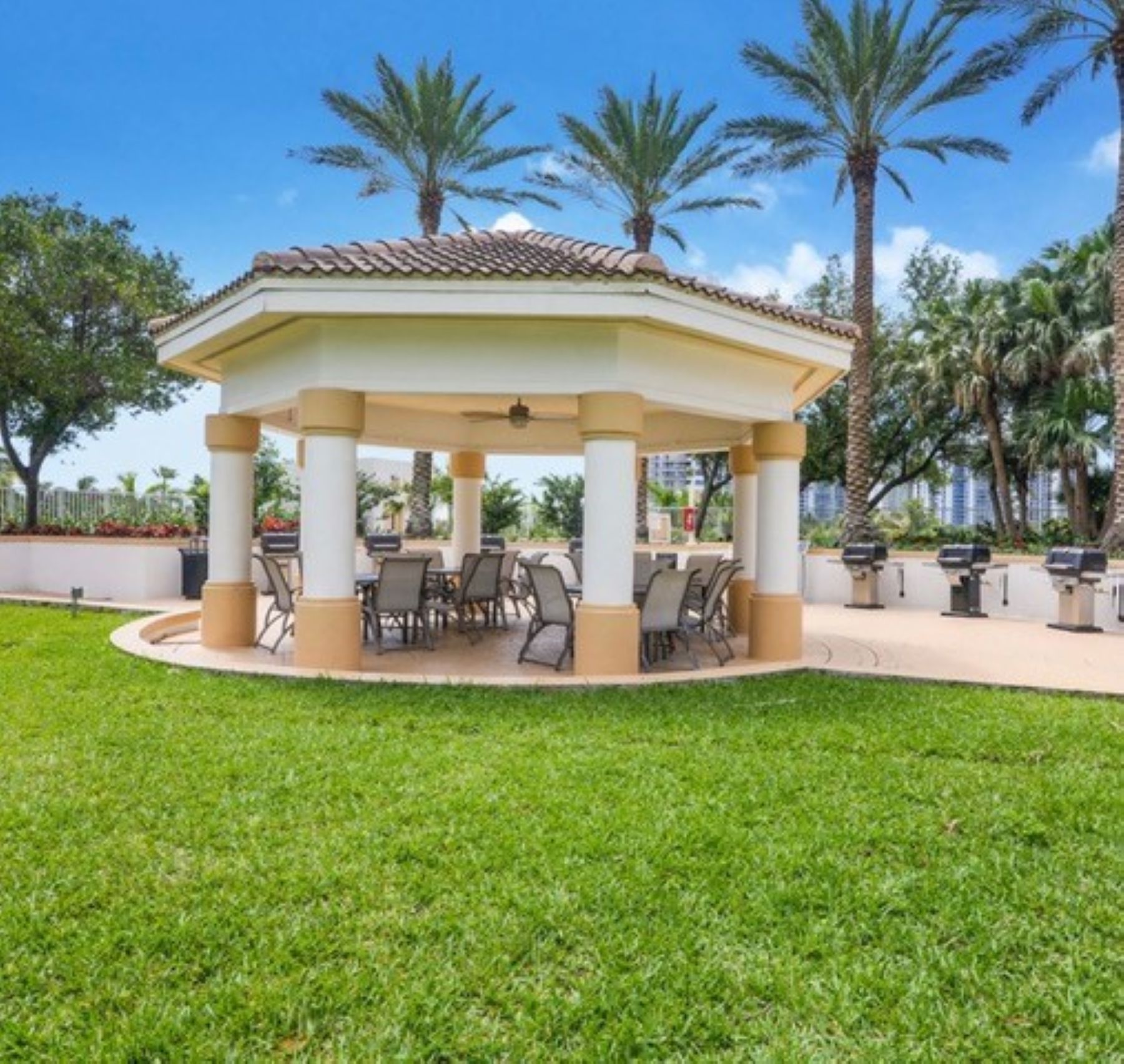  21205 Yacht Club Dr, Aventura, FL, 33180 - 物件實景