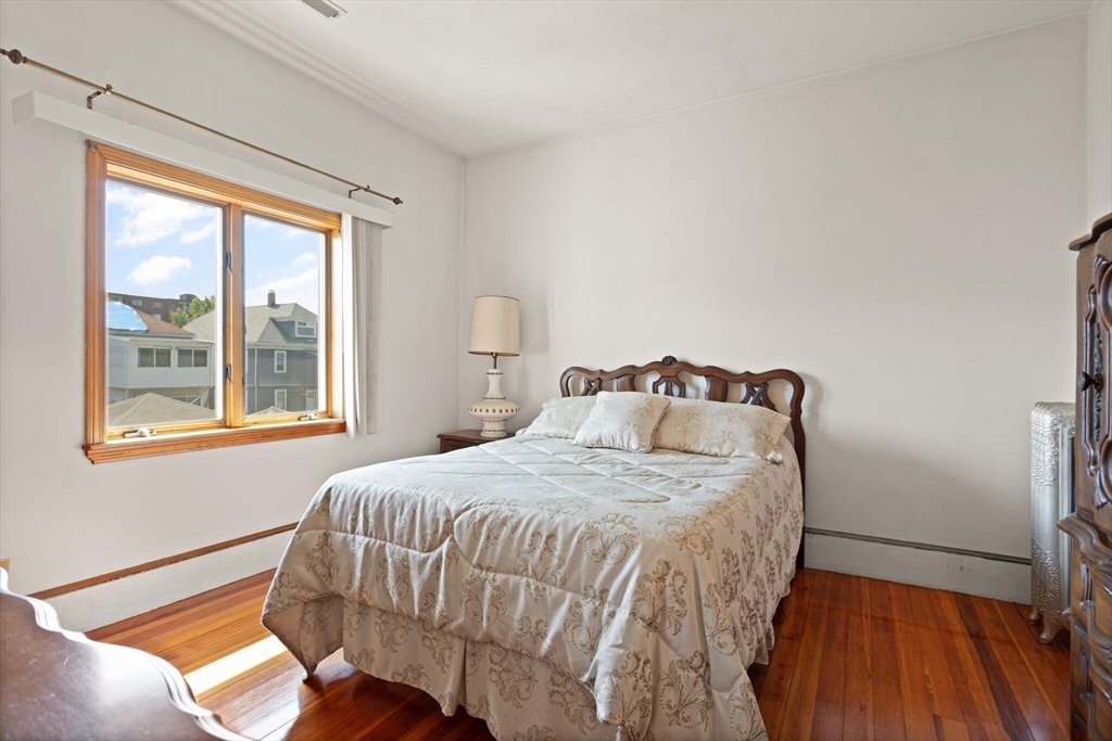Medford, Massachusetts, 02155, United States, 4 Bedrooms Bedrooms, ,2 BathroomsBathrooms,Residential,For Sale,1935806