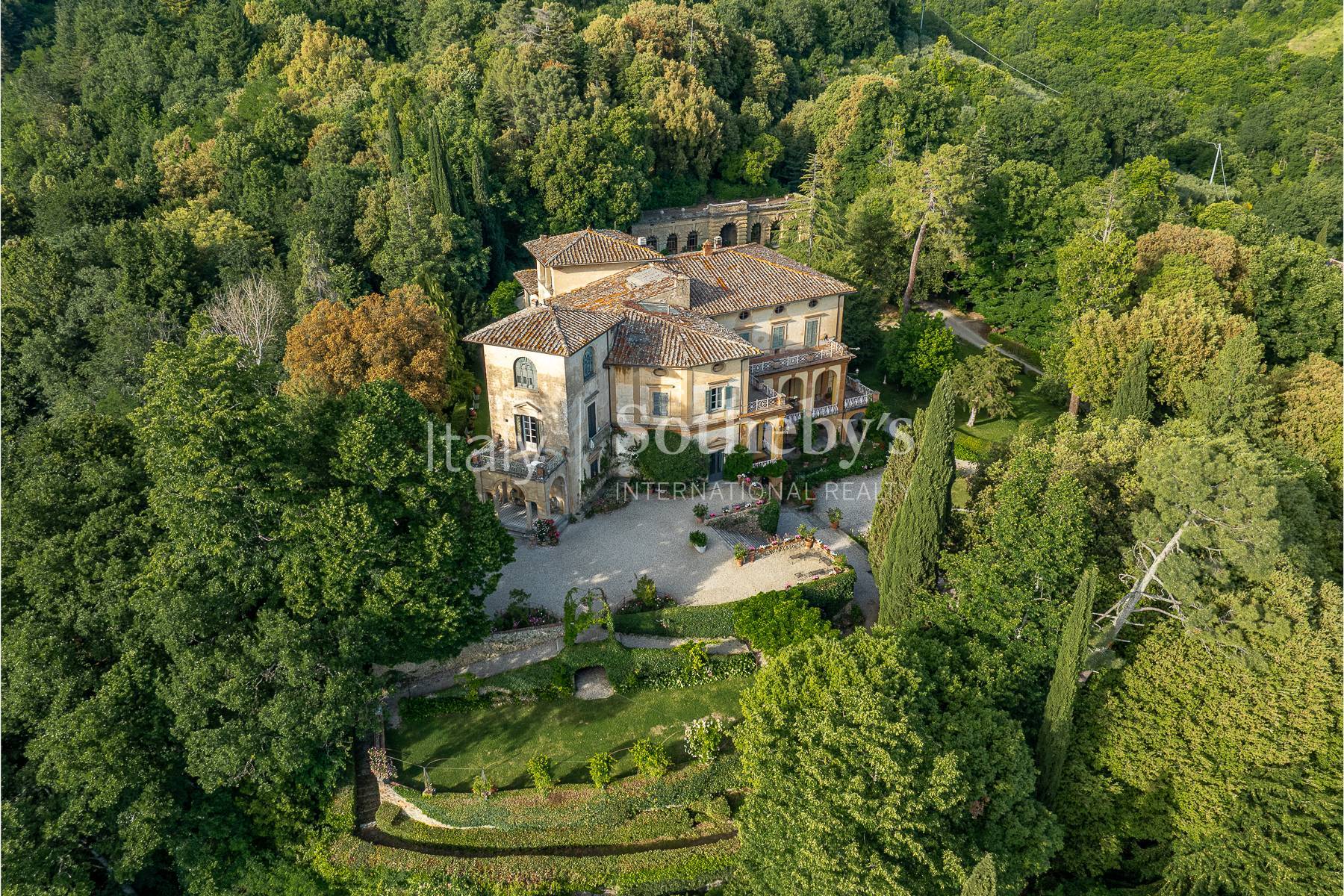  Historic majestic villa with breathtaking views over Florentine countryside - 物件實景