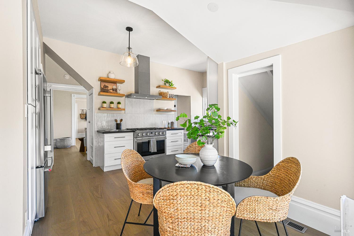 Petaluma, California, 94952, United States, 4 Bedrooms Bedrooms, ,2 BathroomsBathrooms,Residential,For Sale,2048803