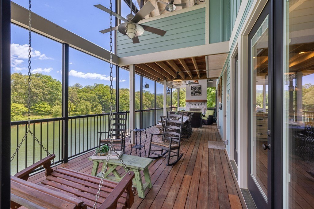 Hayesville, North Carolina, 28904, United States, 3 Bedrooms Bedrooms, ,4 BathroomsBathrooms,Residential,For Sale,1831924
