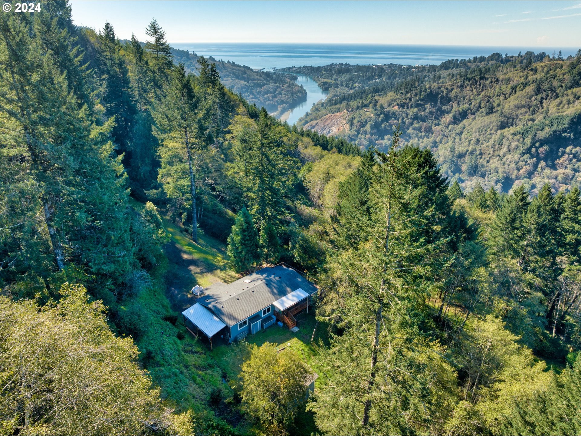 Brookings, Oregon, 97415, United States, 2 Bedrooms Bedrooms, ,2 BathroomsBathrooms,Residential,For Sale,1974438