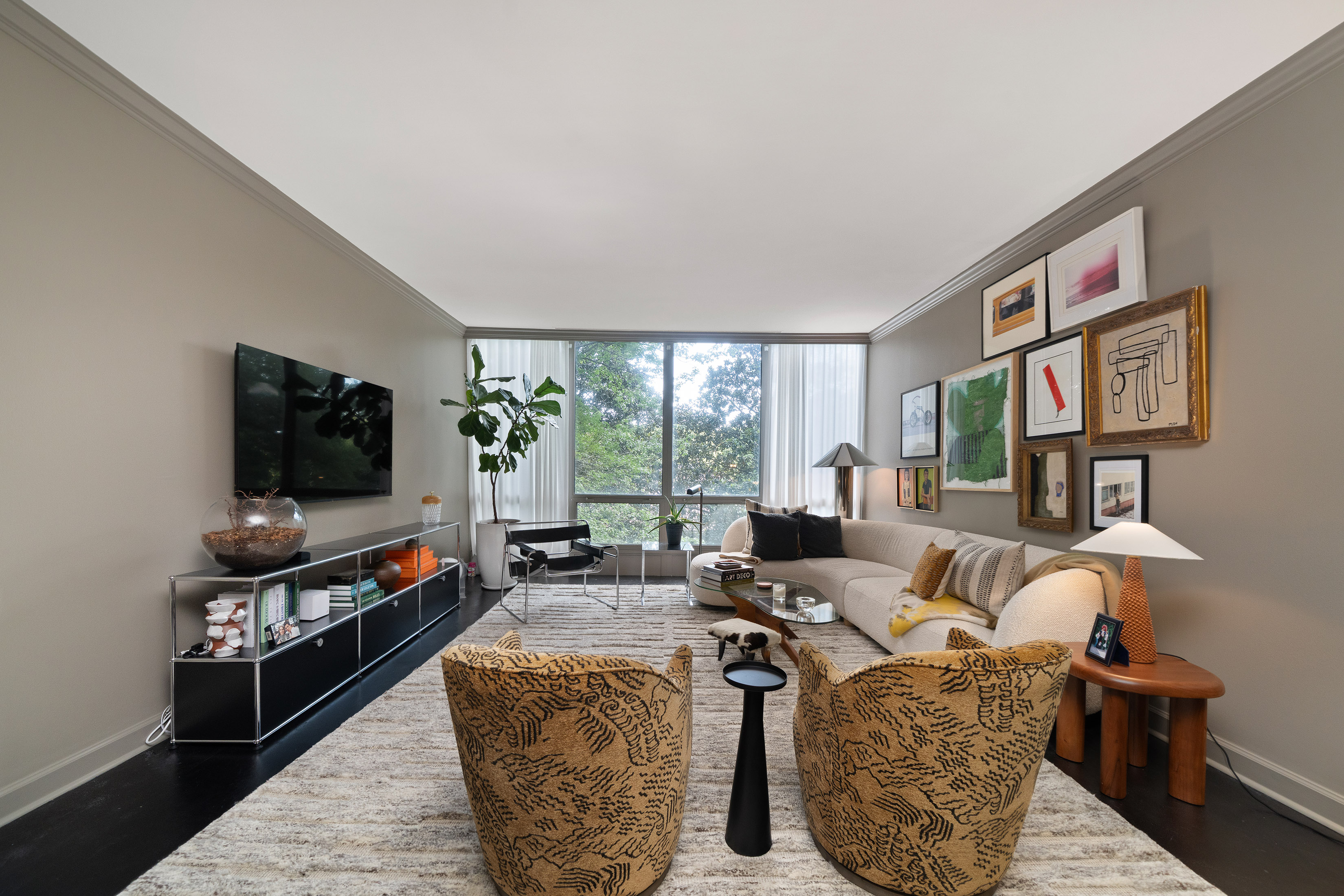  Rare Main-Level Residence at Plaza Towers - 物件實景
