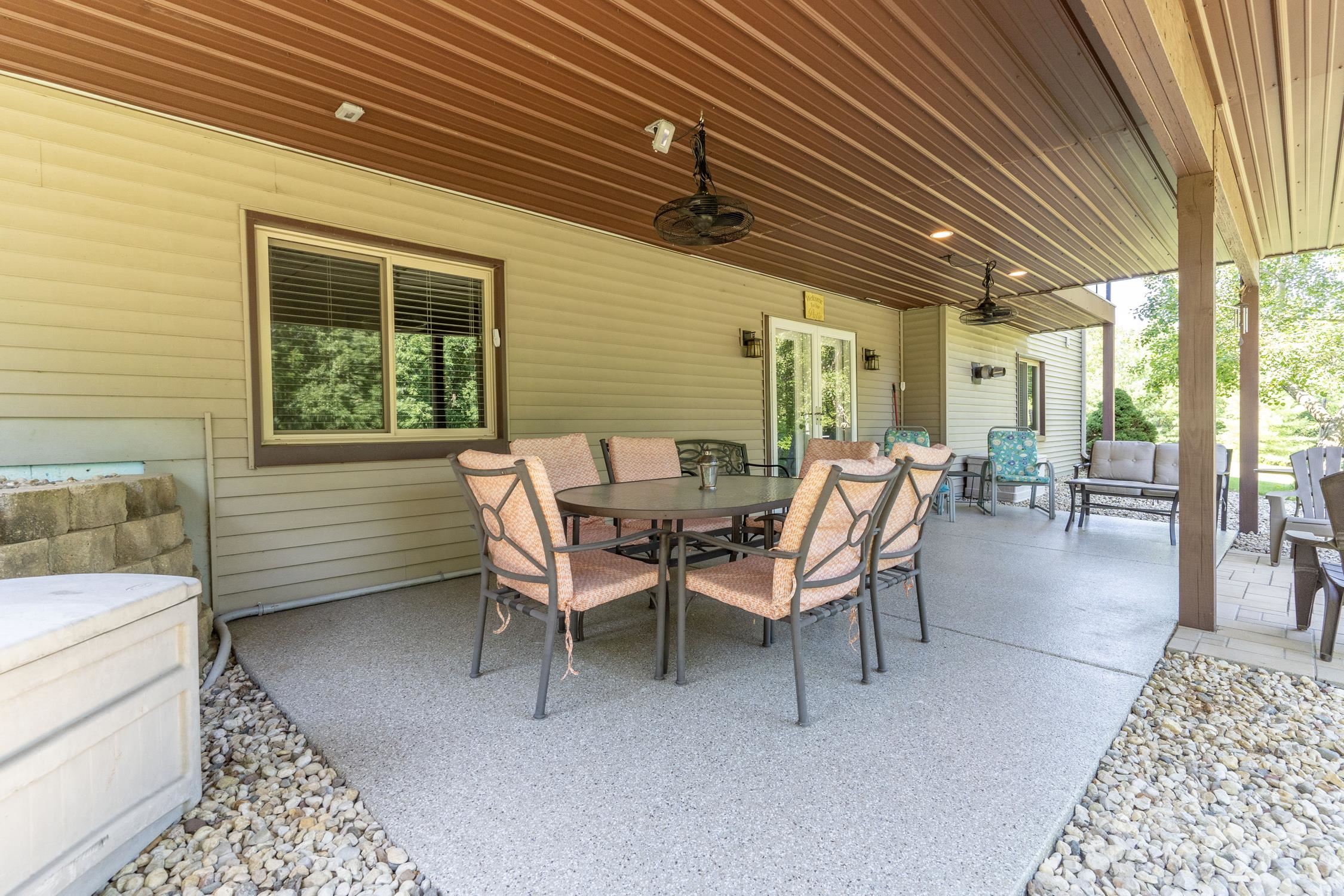 Monticello, Wisconsin, 53570-9520, United States, 4 Bedrooms Bedrooms, ,3 BathroomsBathrooms,Residential,For Sale,2005674