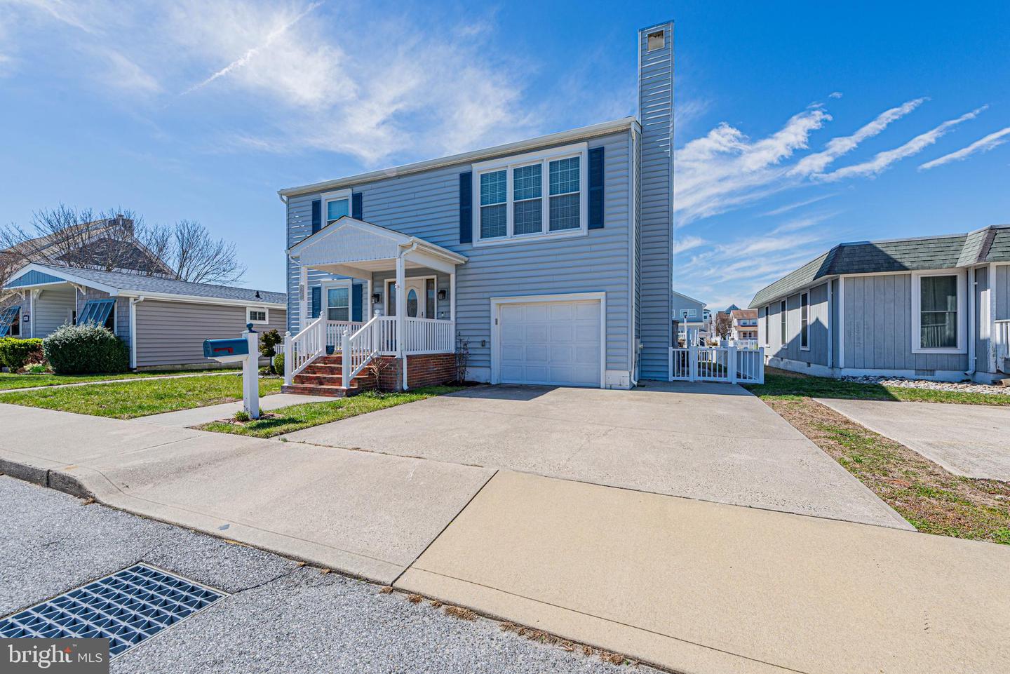 Ocean City, Maryland, 21842, United States, 4 Bedrooms Bedrooms, ,4 BathroomsBathrooms,Residential,For Sale,1745051
