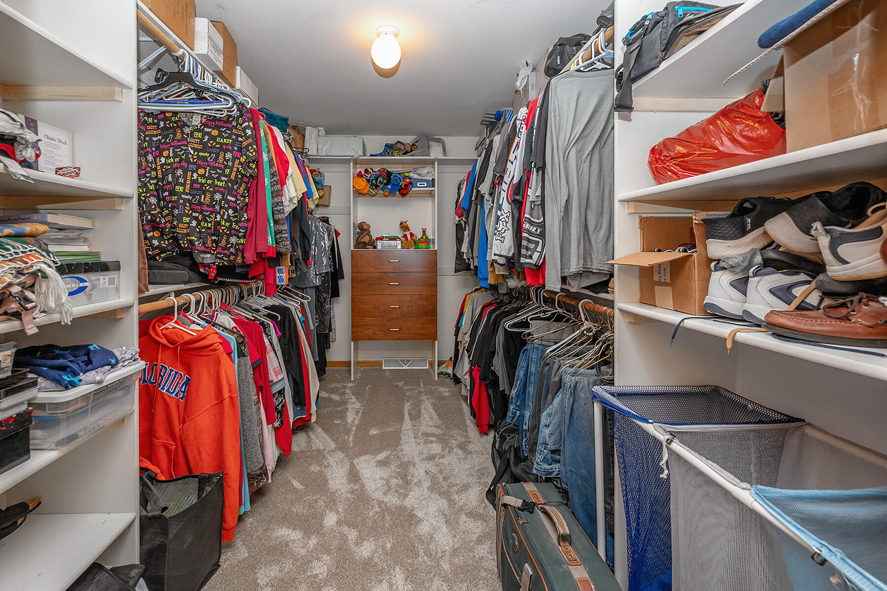 Hustisford, Wisconsin, 53034, United States, 3 Bedrooms Bedrooms, ,3 BathroomsBathrooms,Residential,For Sale,1962581