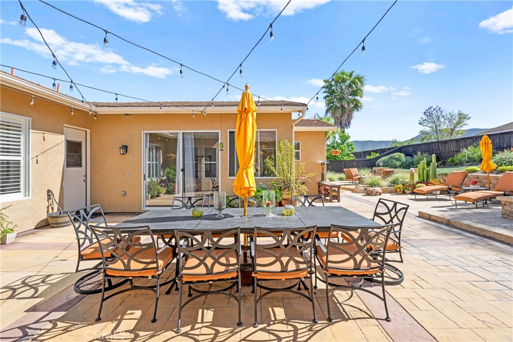 Murrieta, California, 92562, United States, 5 Bedrooms Bedrooms, ,3 BathroomsBathrooms,Residential,For Sale,1837849