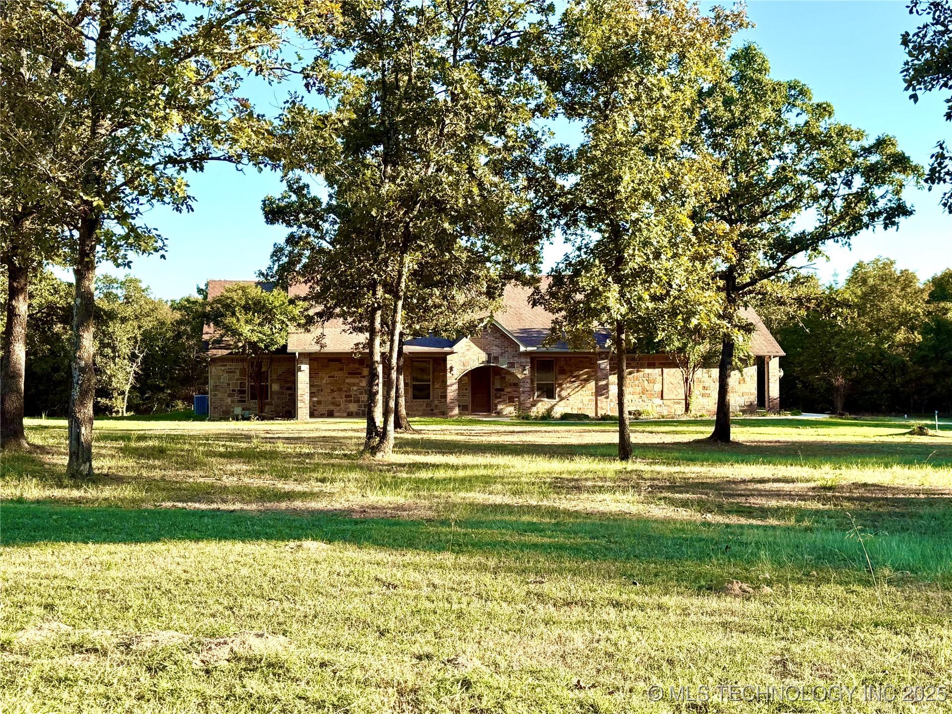 Checotah, Oklahoma, 74426, United States, 4 Bedrooms Bedrooms, ,4 BathroomsBathrooms,Residential,For Sale,1980942