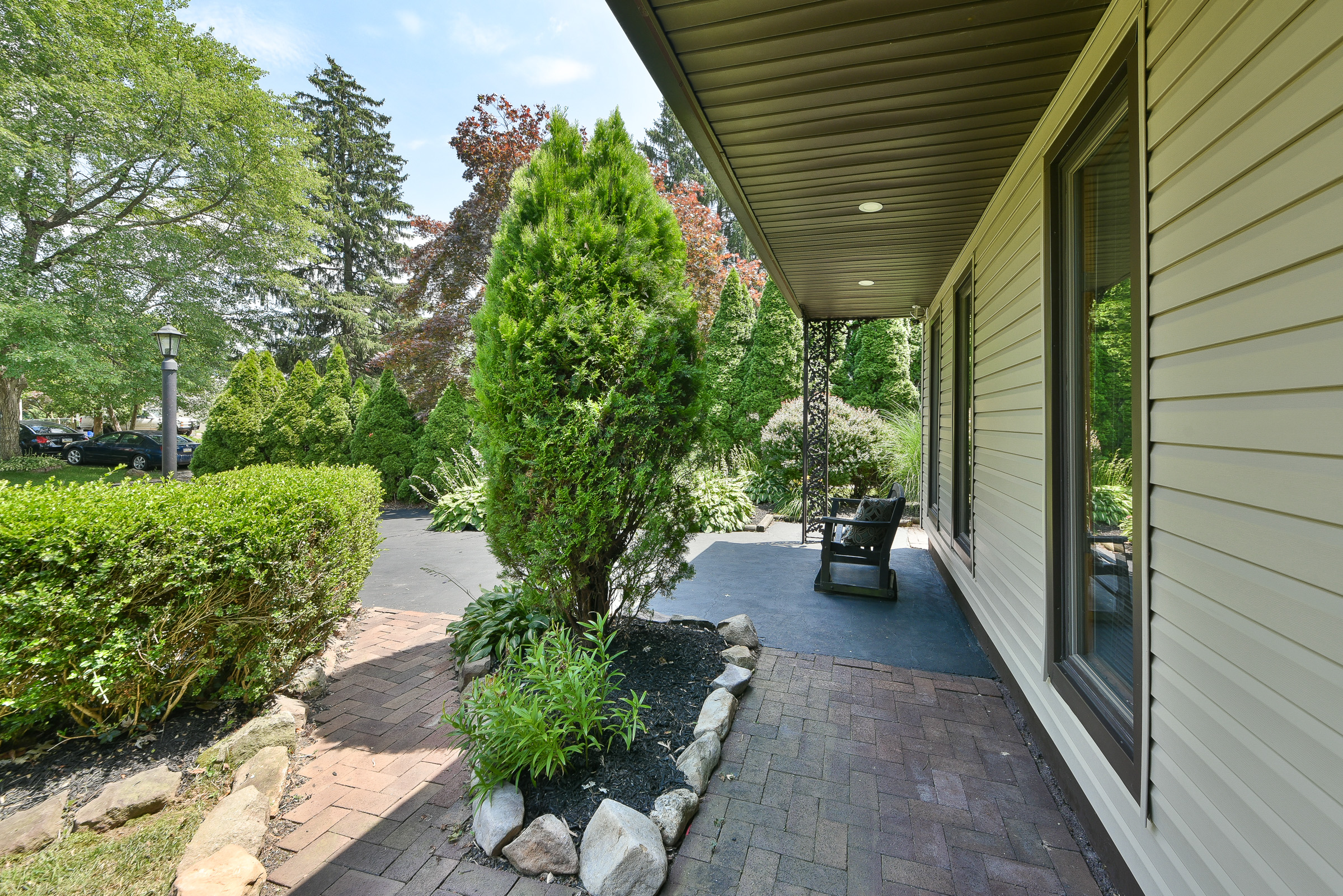 Feasterville Trevose, Pennsylvania, 19053, United States, 4 Bedrooms Bedrooms, ,2 BathroomsBathrooms,Residential,For Sale,1920735