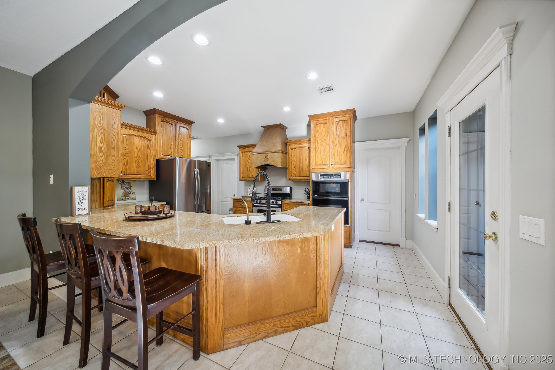 Spavinaw, Oklahoma, 74366, United States, 3 Bedrooms Bedrooms, ,2 BathroomsBathrooms,Residential,For Sale,1903763