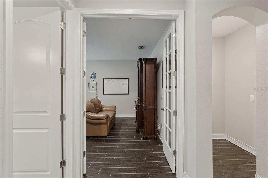 Bradenton, Florida, 34211, United States, 6 Bedrooms Bedrooms, ,4 BathroomsBathrooms,Residential,For Sale,1692676