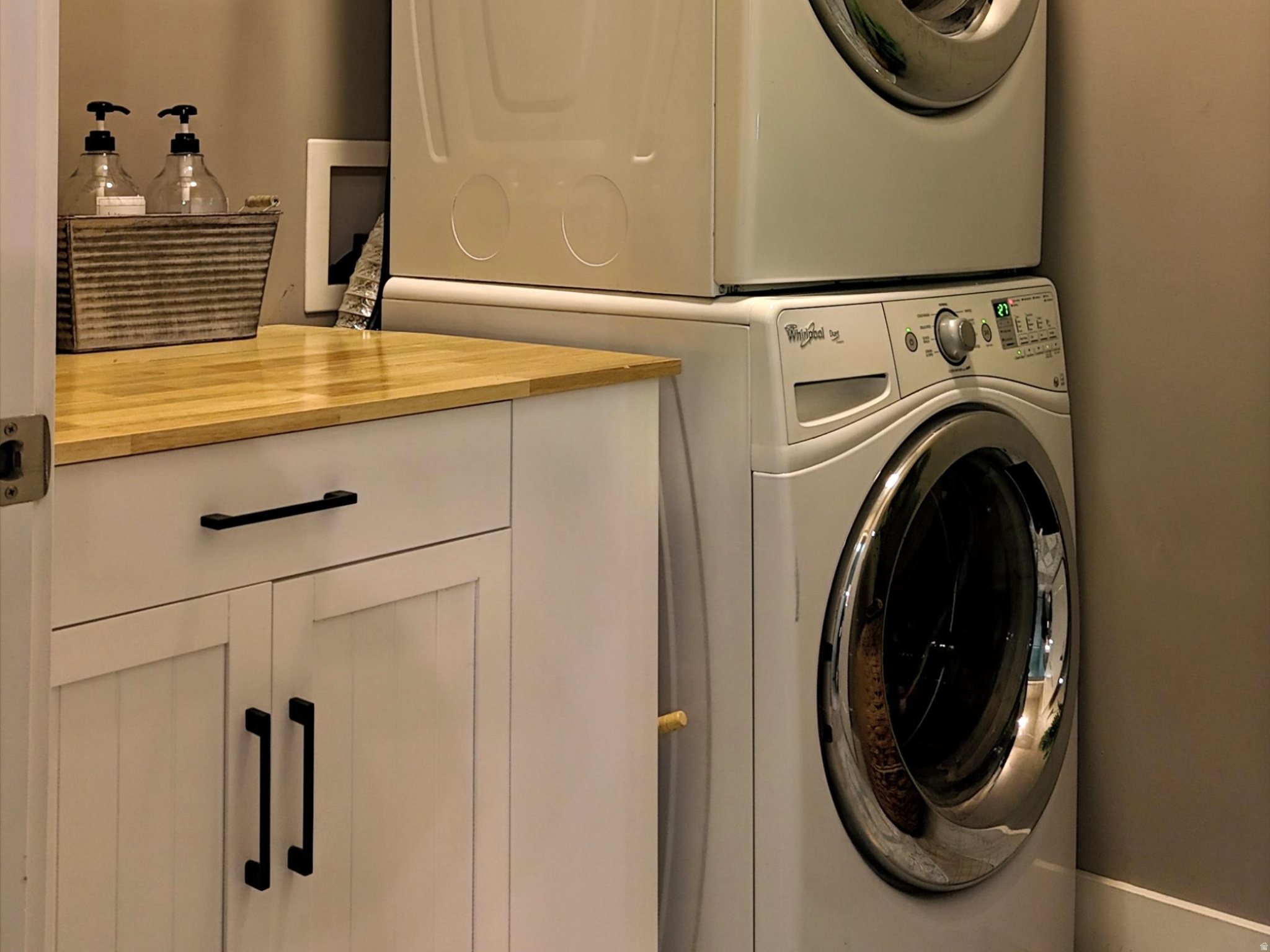 Plain City, Utah, 84404, United States, 7 Bedrooms Bedrooms, ,3 BathroomsBathrooms,Residential,For Sale,2000664