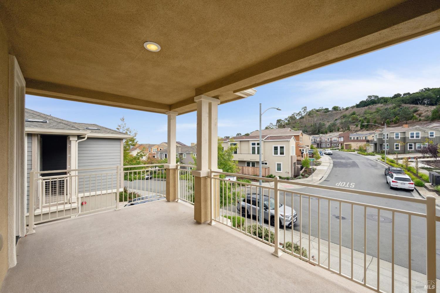 Petaluma, California, 94952, United States, 3 Bedrooms Bedrooms, ,3 BathroomsBathrooms,Residential,For Sale,1989207