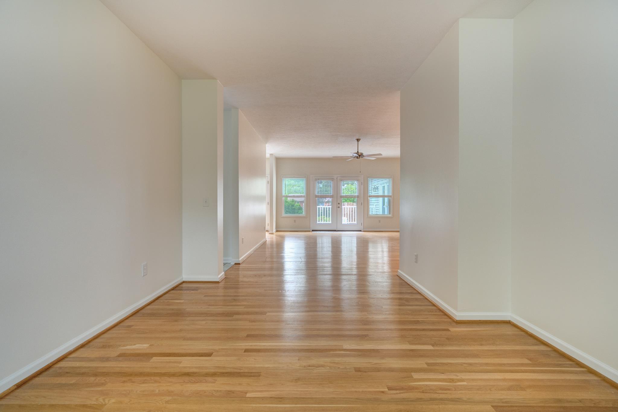 Blacksburg, Virginia, 24060, United States, 4 Bedrooms Bedrooms, ,3 BathroomsBathrooms,Residential,For Sale,1847433