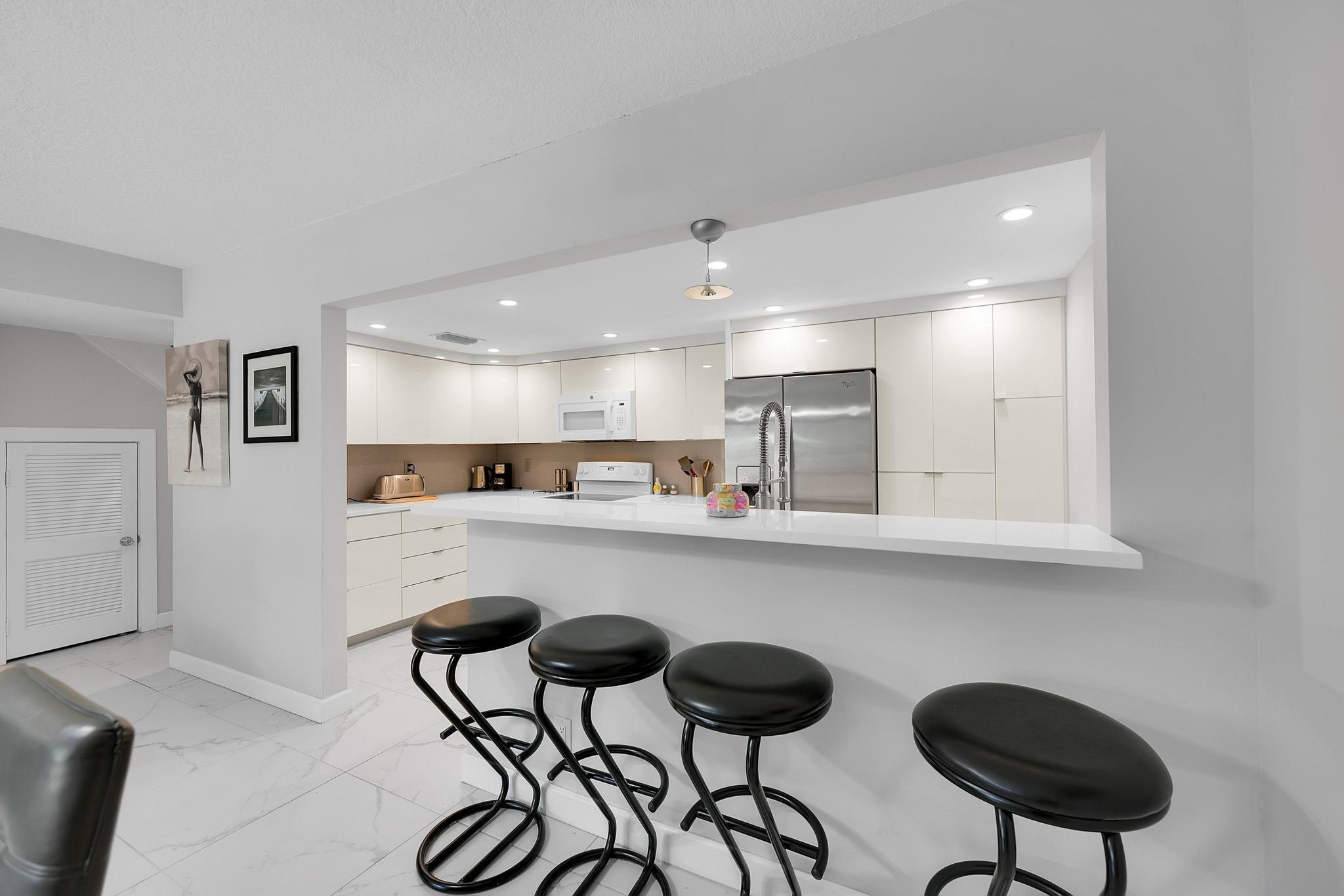 Fort Lauderdale, Florida, 33308, United States, 4 Bedrooms Bedrooms, ,3 BathroomsBathrooms,Residential,For Sale,1976571