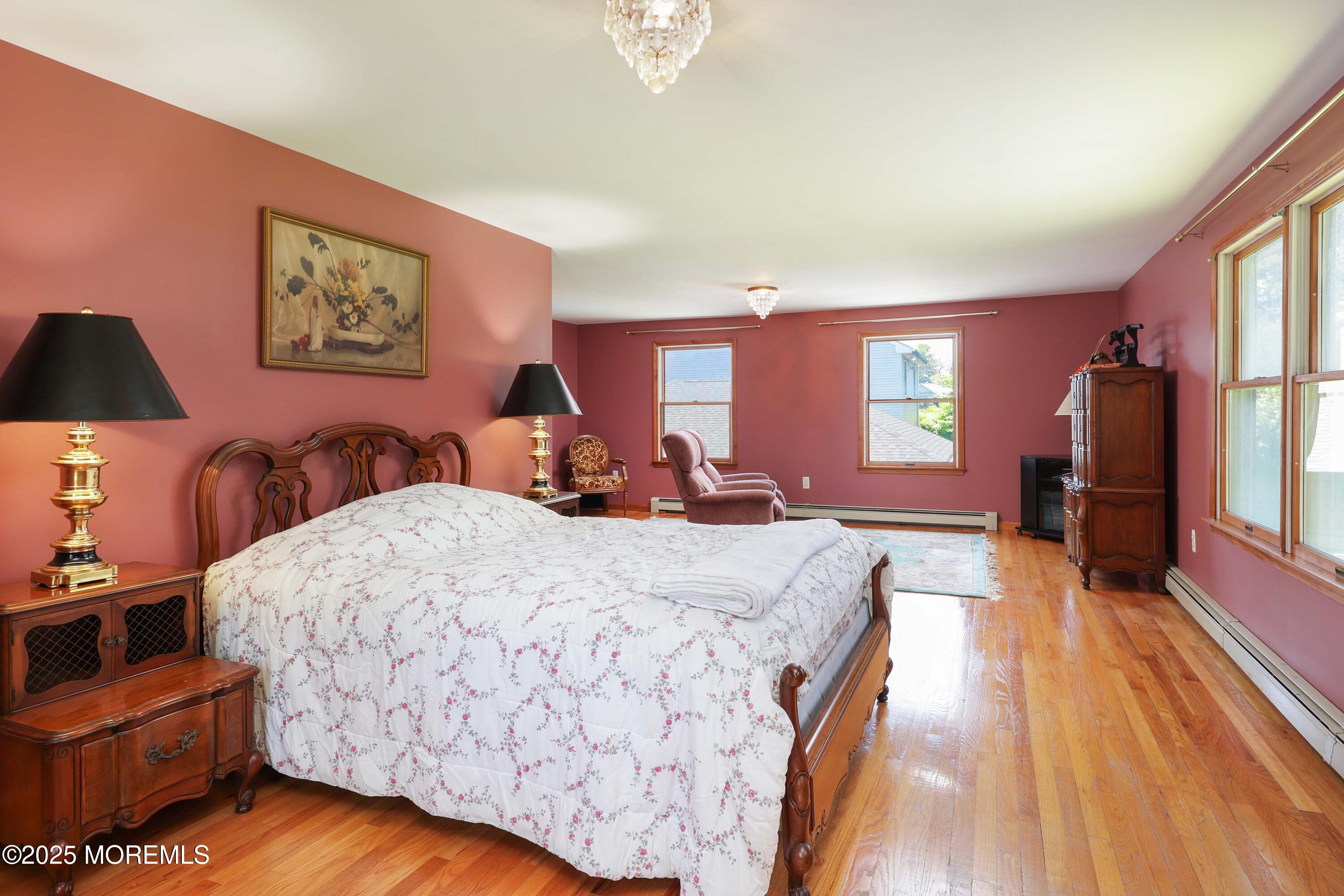 Port Monmouth, New Jersey, 07758, United States, 4 Bedrooms Bedrooms, ,3 BathroomsBathrooms,Residential,For Sale,1901599