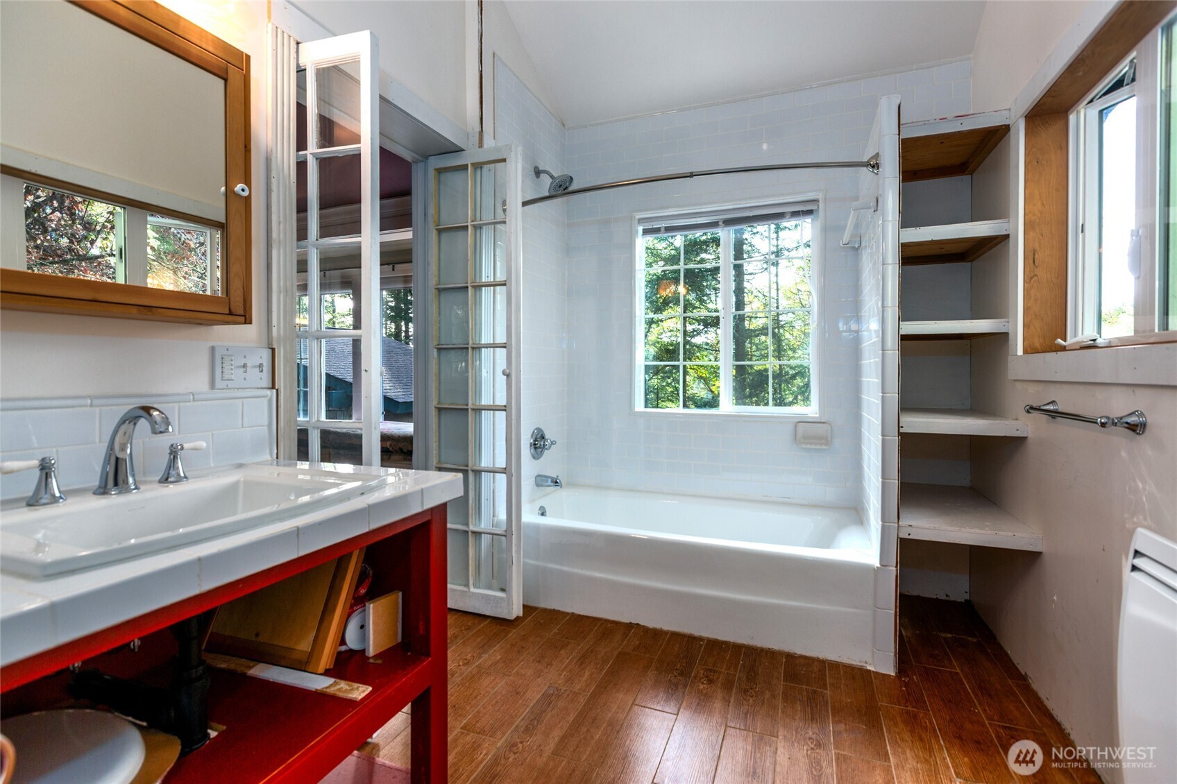 Friday Harbor, Washington, 98250, United States, 3 Bedrooms Bedrooms, ,2 BathroomsBathrooms,Residential,For Sale,1987882