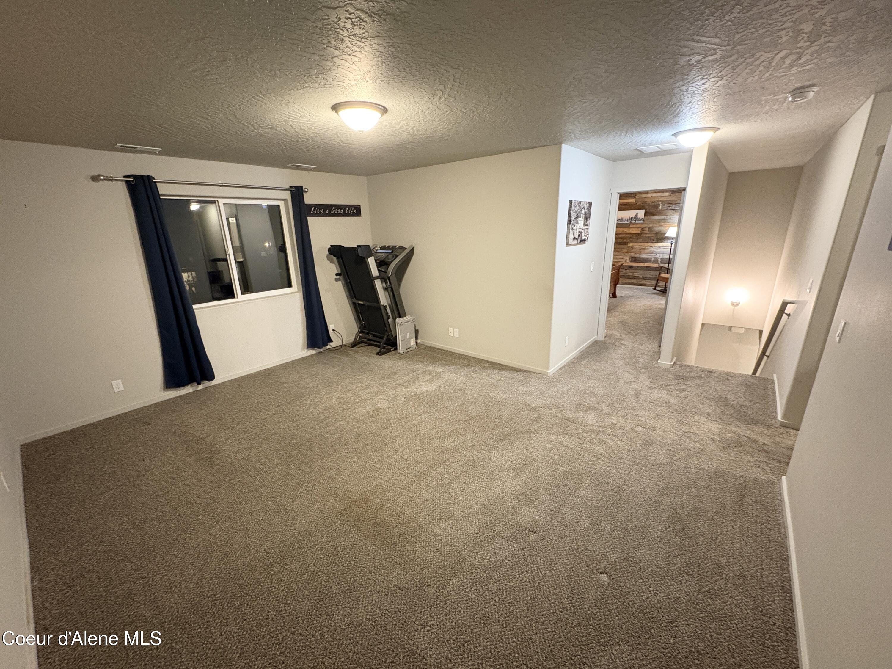 Post Falls, Idaho, 83854, United States, 3 Bedrooms Bedrooms, ,3 BathroomsBathrooms,Residential,For Sale,1998715