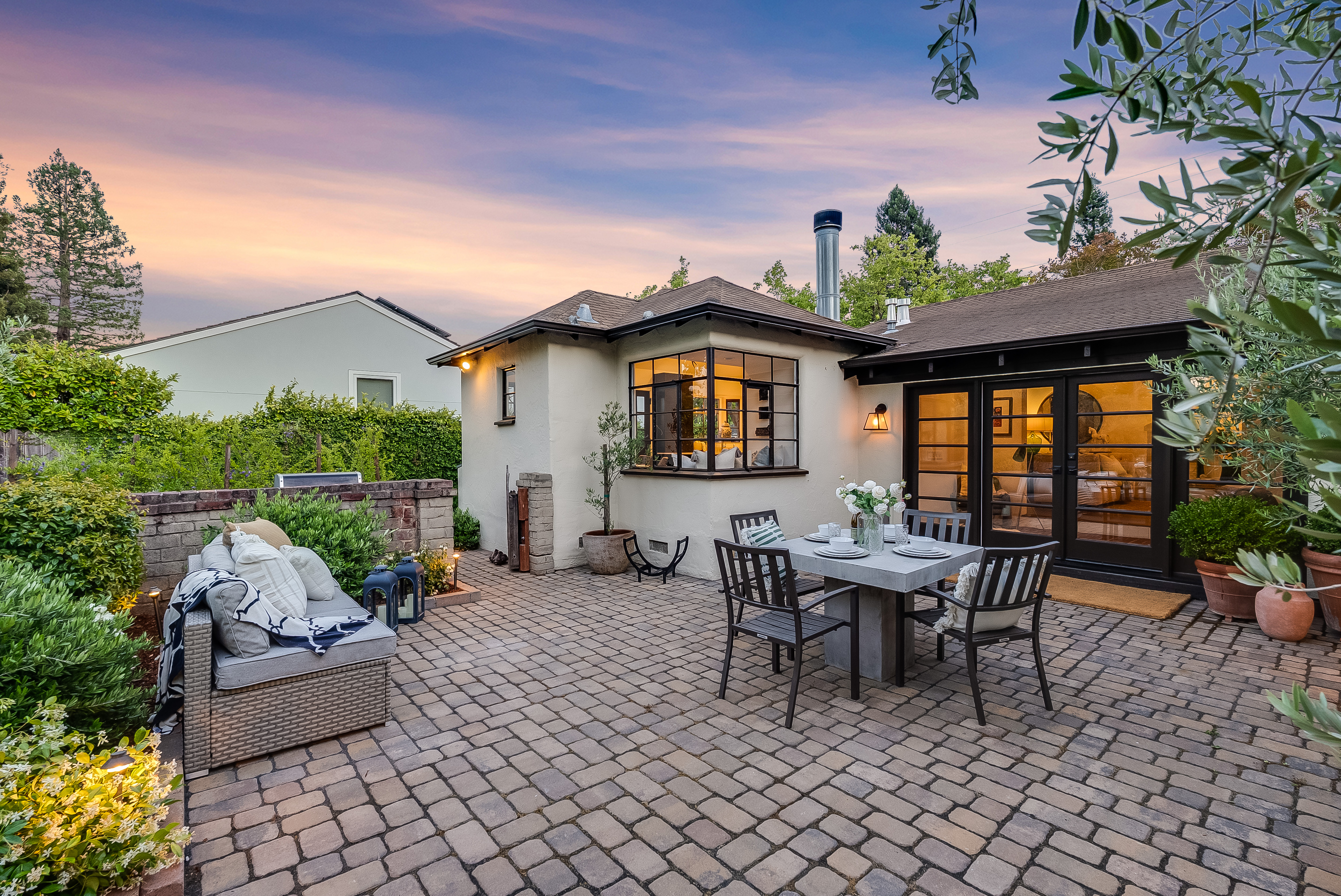  Exceptional Edgewood Park Home - 物件實景