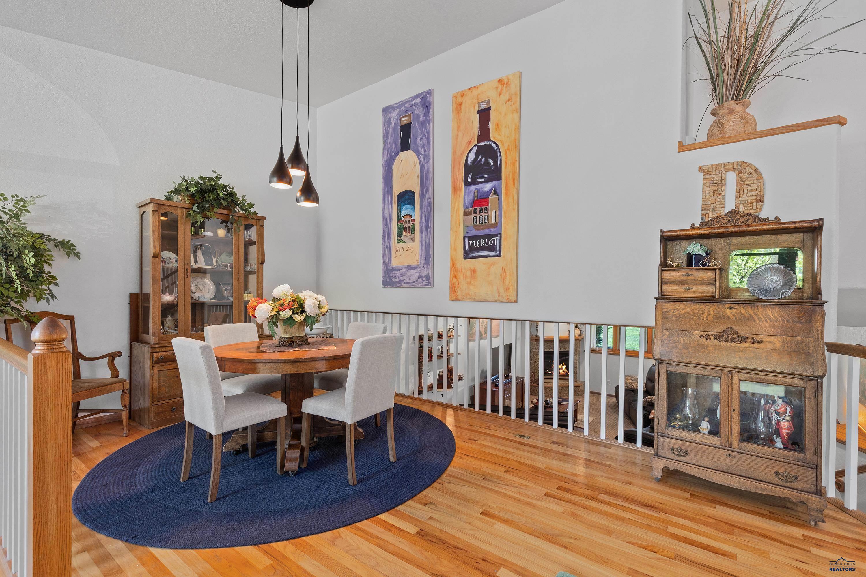 Rapid City, South Dakota, 57702, United States, 3 Bedrooms Bedrooms, ,3 BathroomsBathrooms,Residential,For Sale,1963226