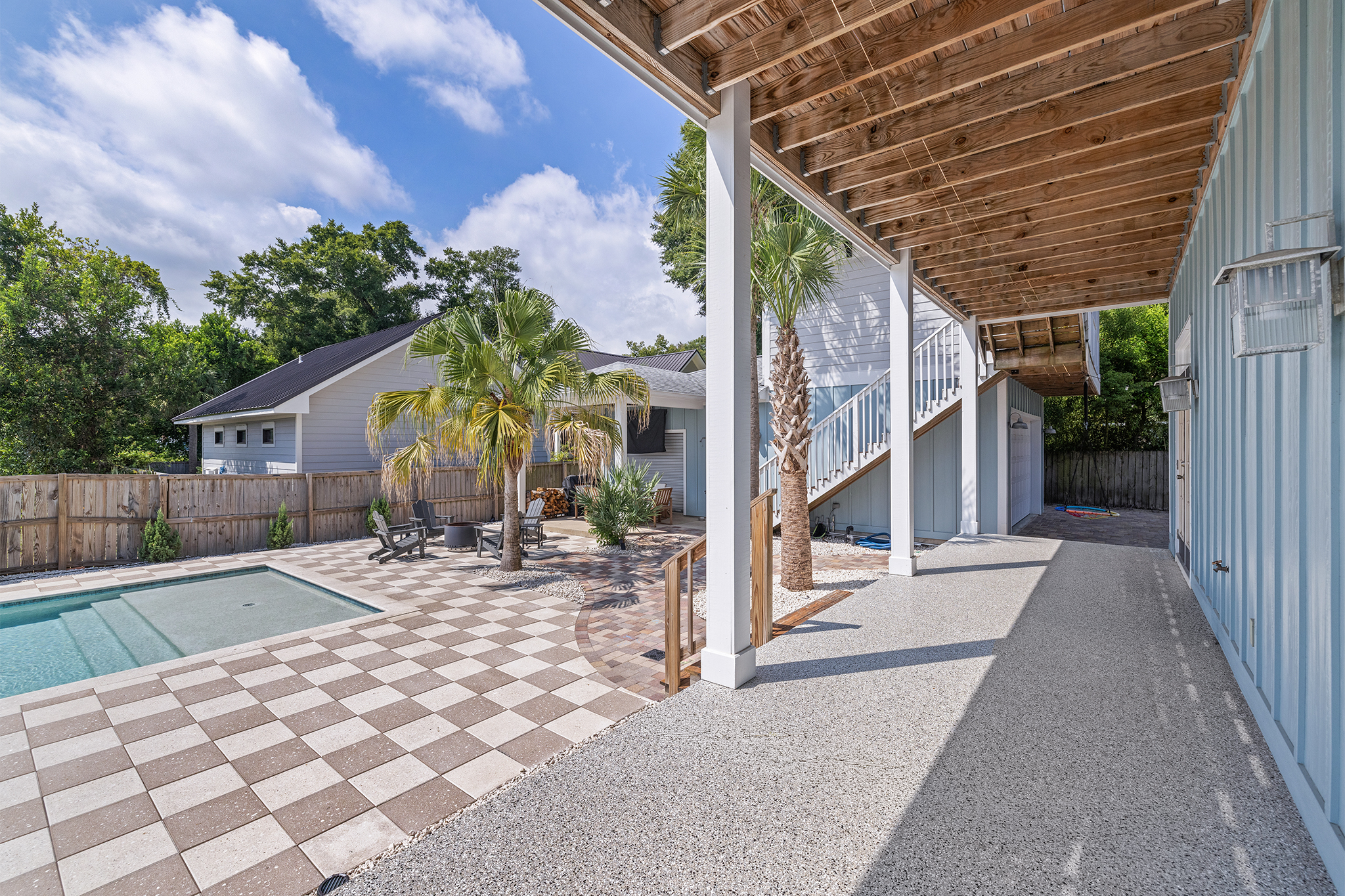  811 N Reus Street - 物件實景