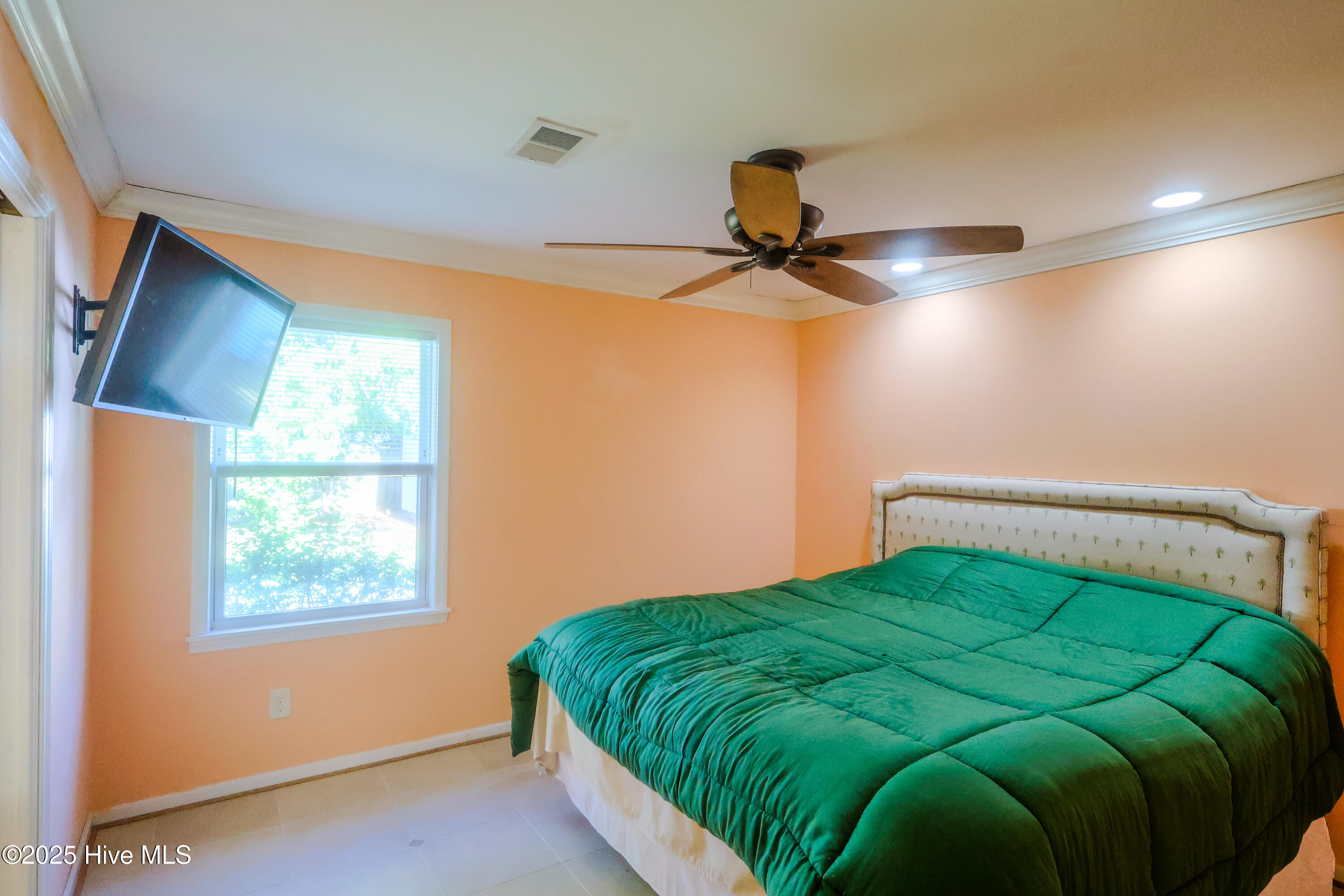 Oak Island, North Carolina, 28465, United States, 2 Bedrooms Bedrooms, ,2 BathroomsBathrooms,Residential,For Sale,1795621