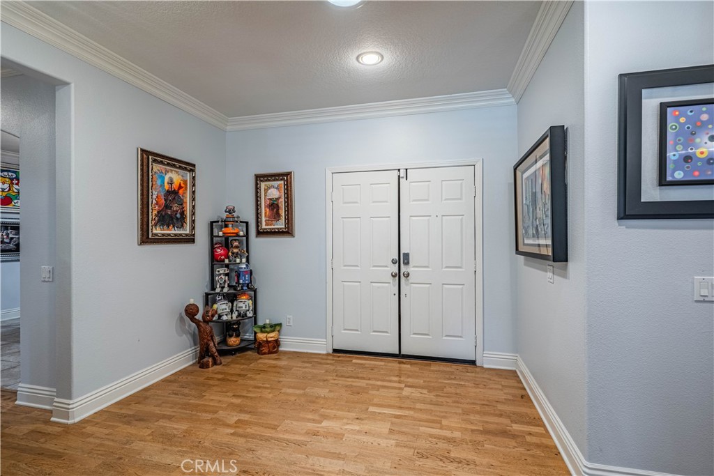 LAKE ELSINORE, California, 92530, United States, 5 Bedrooms Bedrooms, ,3 BathroomsBathrooms,Residential,For Sale,1828180