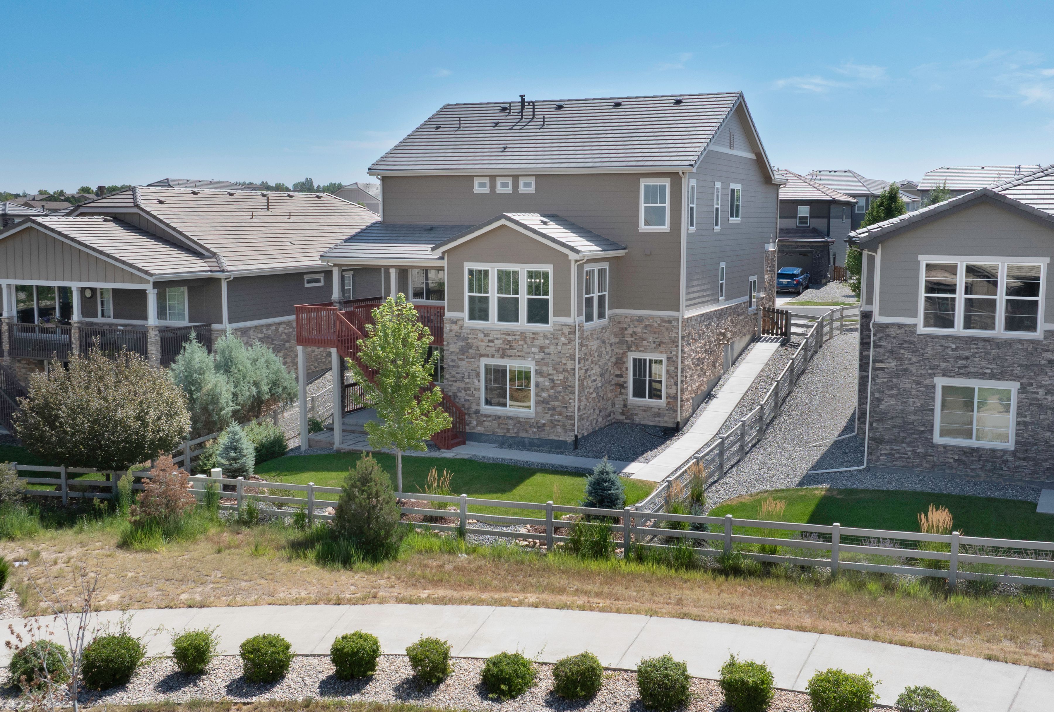  Anthem Highlands Home on a Unique Lot with No Neighbors Behind - 物件實景