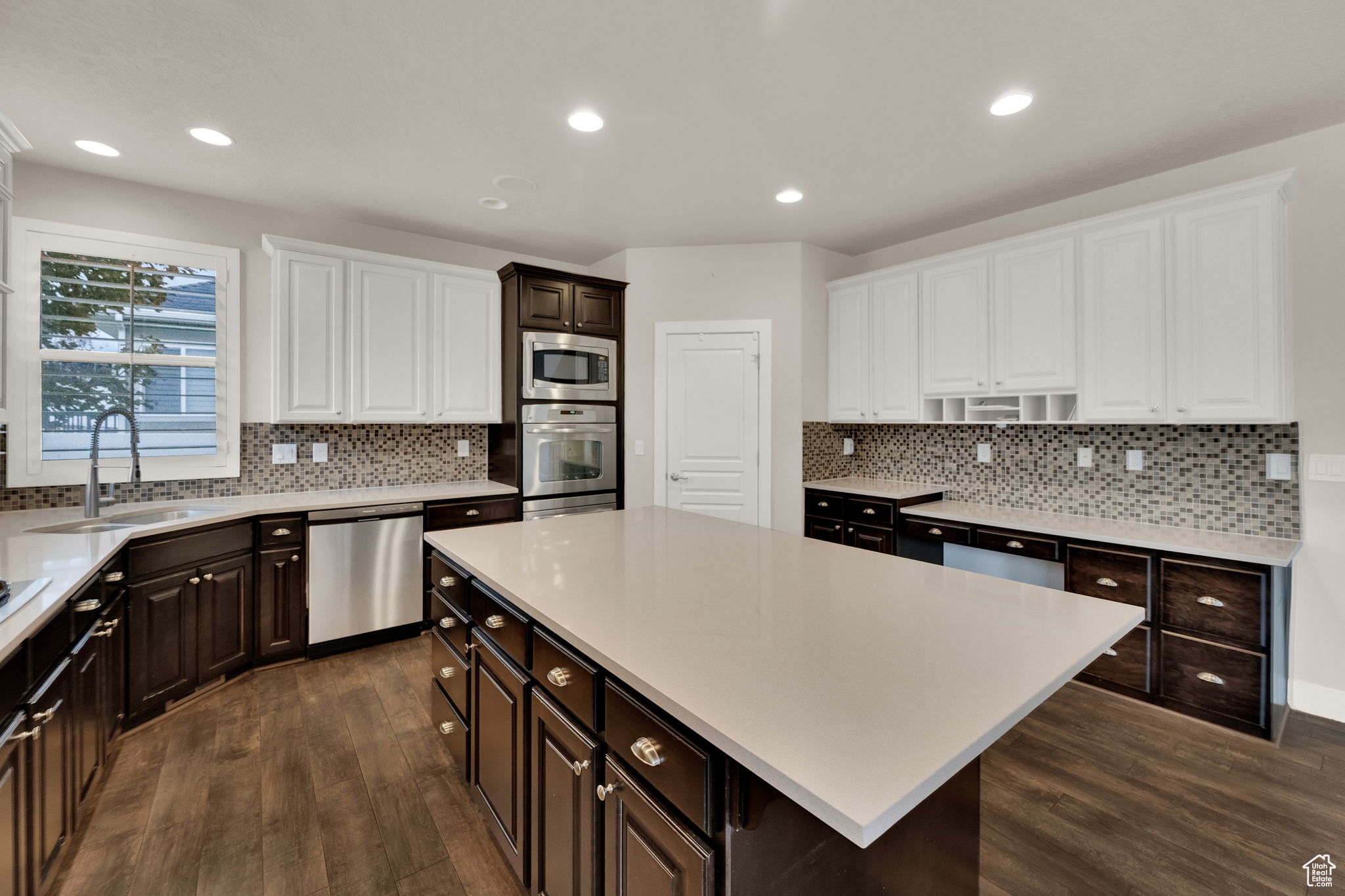 Herriman, Utah, 84096, United States, 5 Bedrooms Bedrooms, ,3 BathroomsBathrooms,Residential,For Sale,1991477