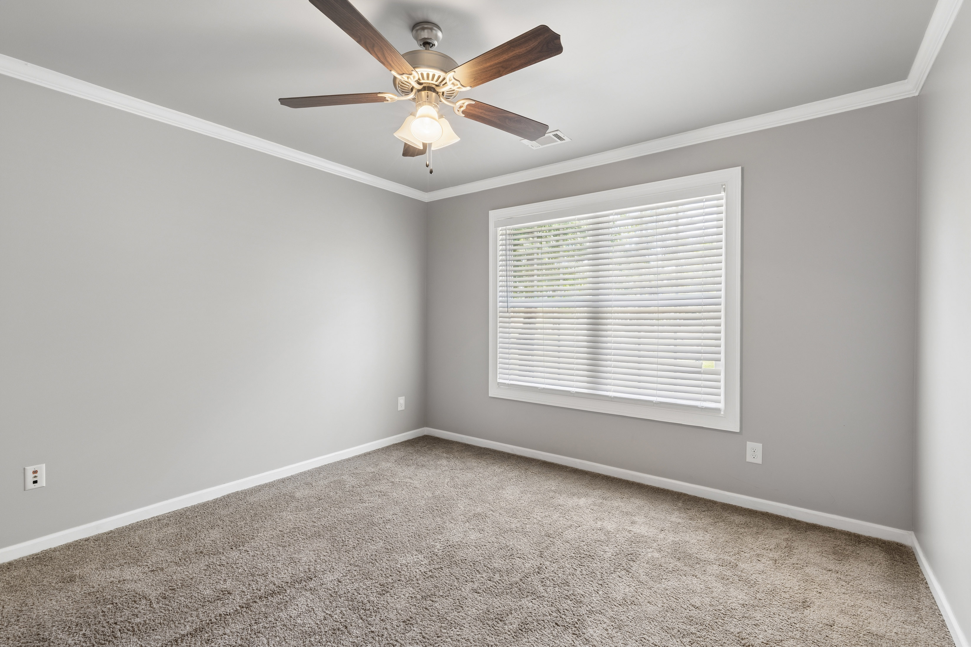  Beautiful Townhome in Fantastic Decatur Location - 物件實景