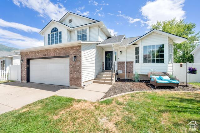 Layton, Utah, 84041, United States, 5 Bedrooms Bedrooms, ,4 BathroomsBathrooms,Residential,For Sale,1930969