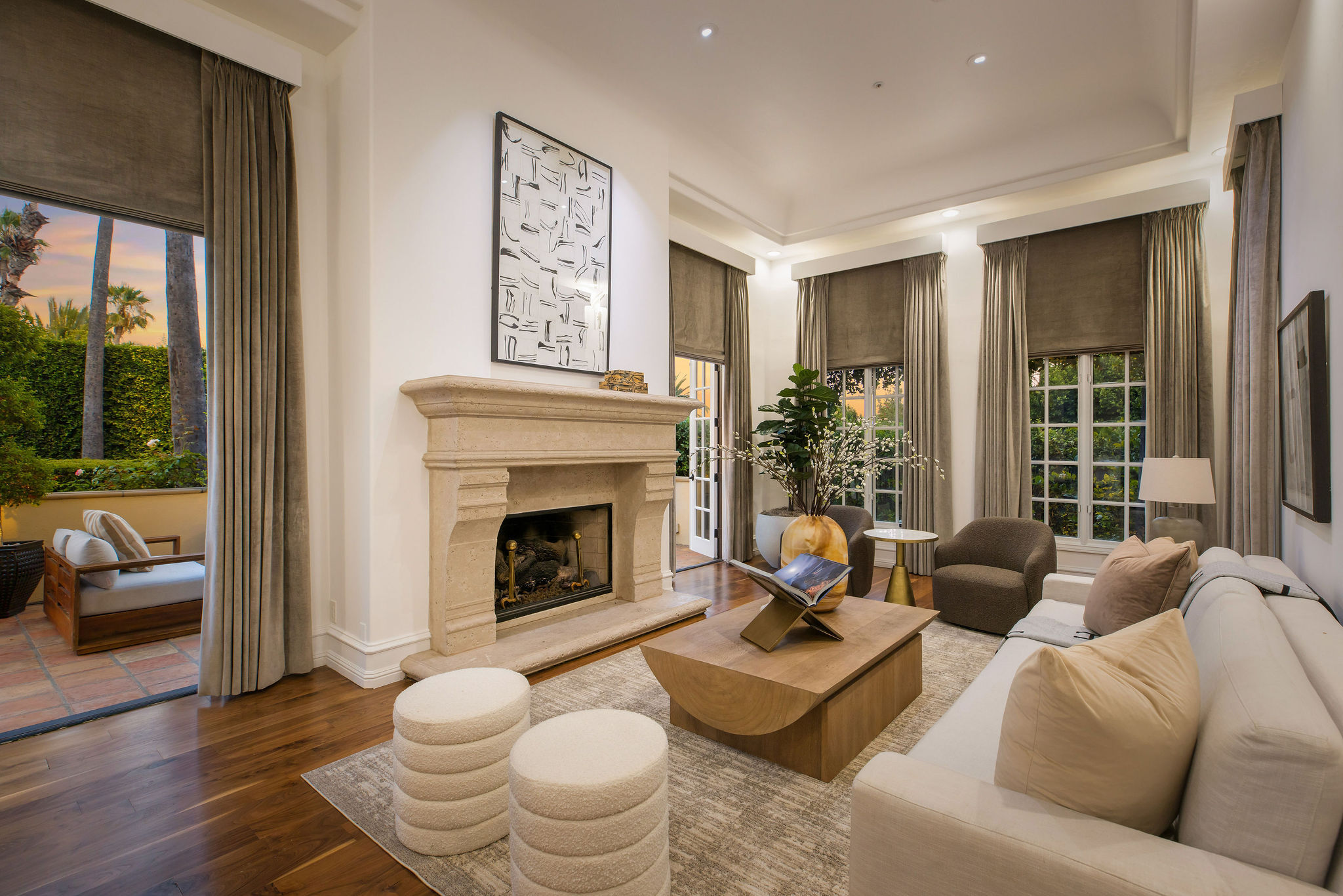  Romantic Spanish Retreat in Whitley Heights - 物件實景