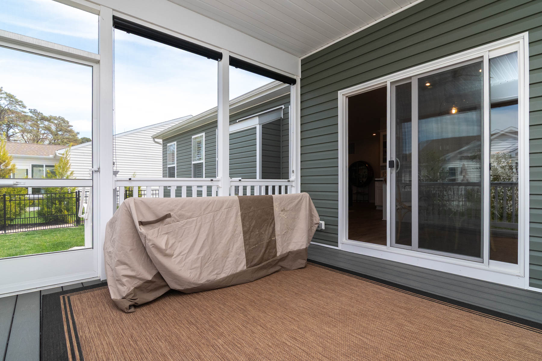  25087 Treeview Lane - 物件實景