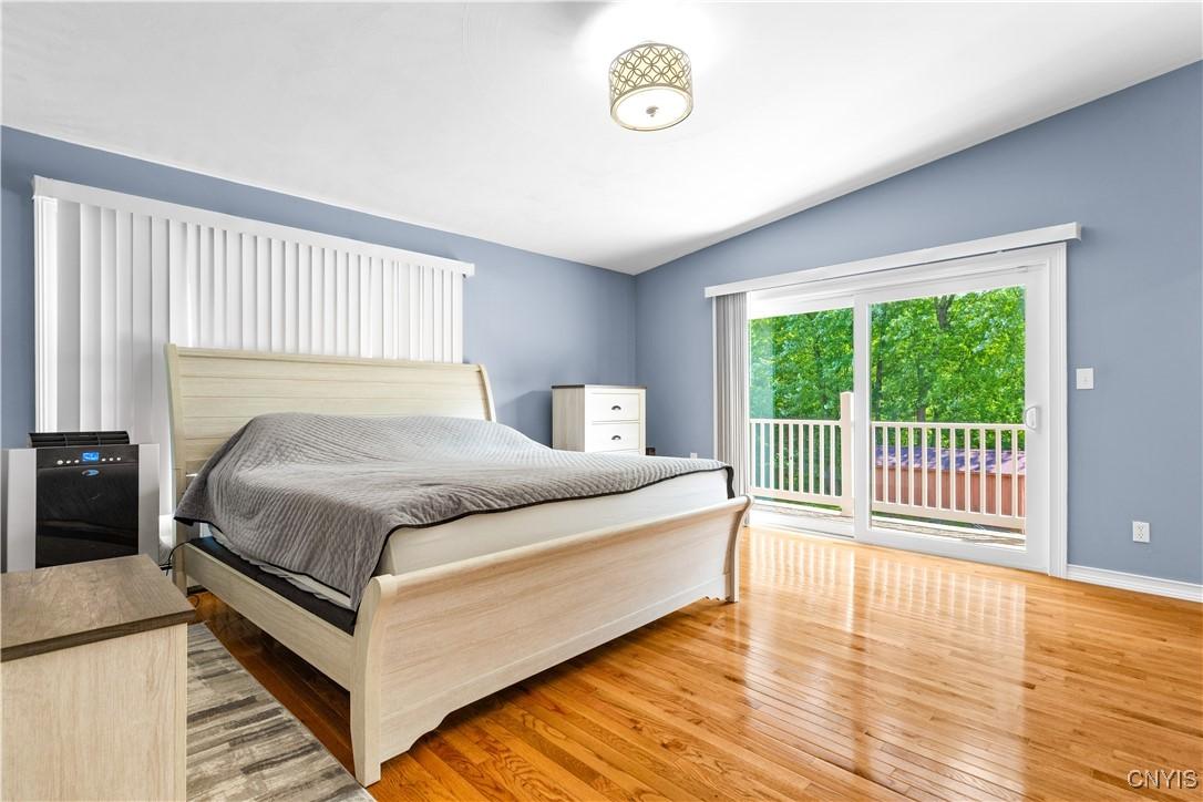 Deerfield, New York, 13502, United States, 6 Bedrooms Bedrooms, ,4 BathroomsBathrooms,Residential,For Sale,1971402