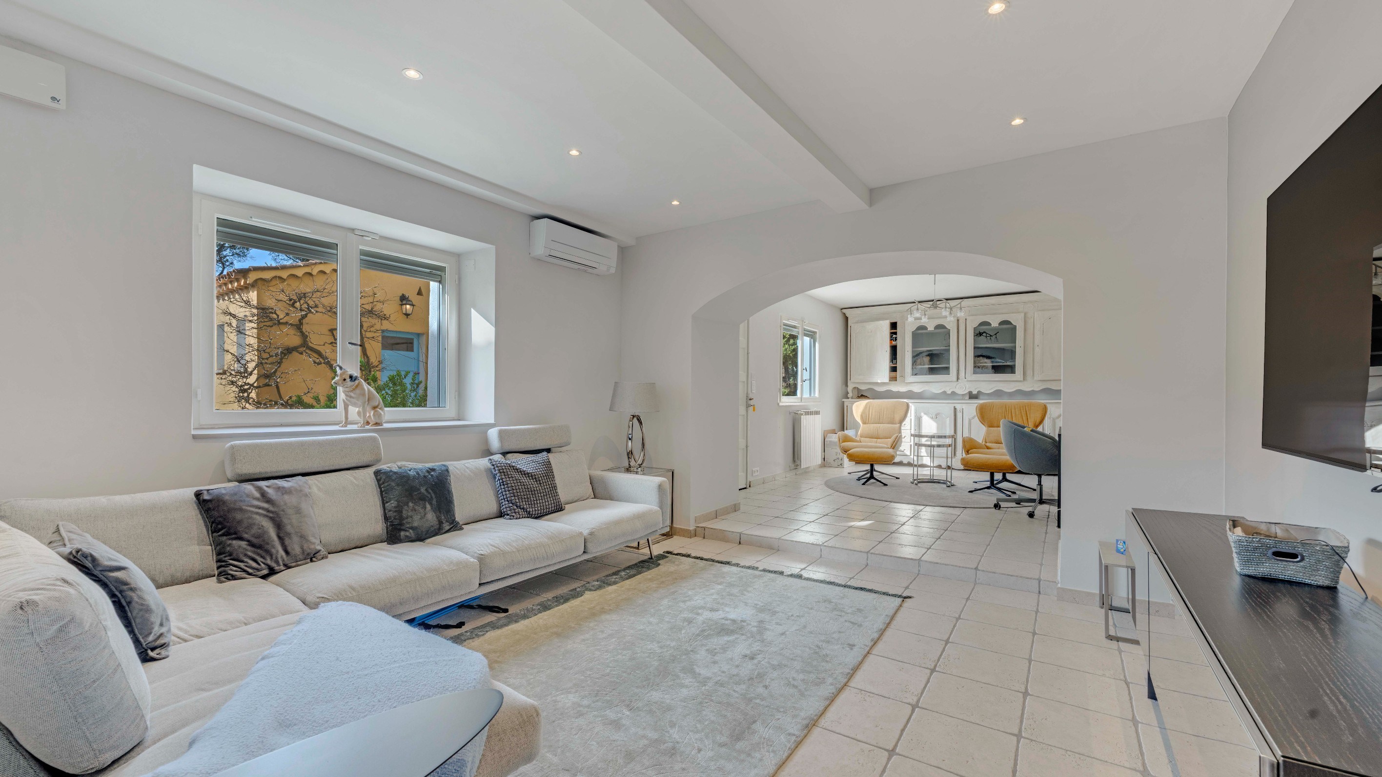  Exclusive Côte d’Azur villa for sale in Sainte-Maxime, prime location near sea … - 物件實景