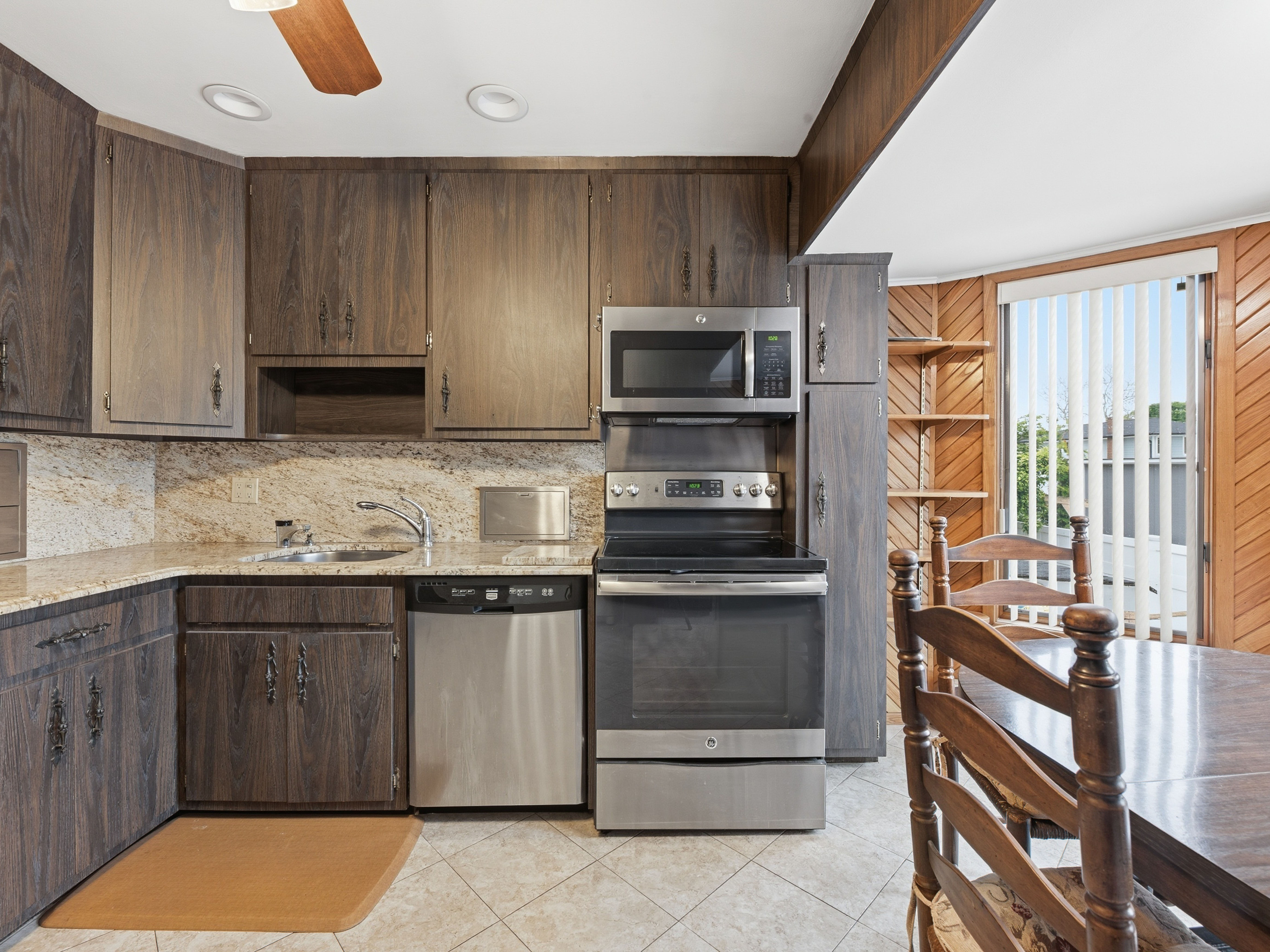  70 Polo Road, Massapequa, NY 11758 - 物件實景
