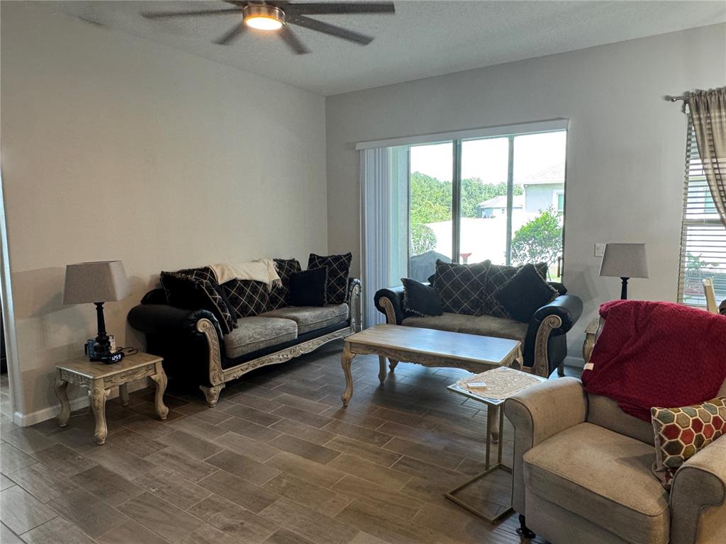 Groveland, Florida, 34736, United States, 4 Bedrooms Bedrooms, ,3 BathroomsBathrooms,Residential,For Sale,1932144