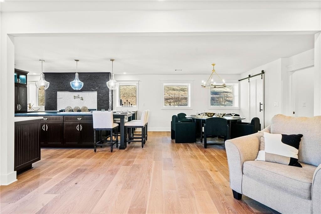 Jasper, Georgia, 30143, United States, 4 Bedrooms Bedrooms, ,4 BathroomsBathrooms,Residential,For Sale,1975292