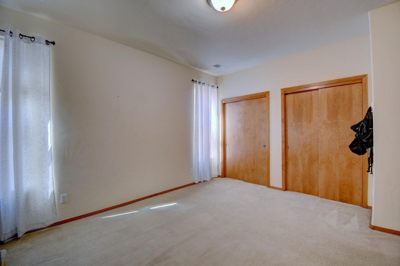 Albuquerque, New Mexico, 87120, United States, 4 Bedrooms Bedrooms, ,2 BathroomsBathrooms,Residential,For Sale,1972703