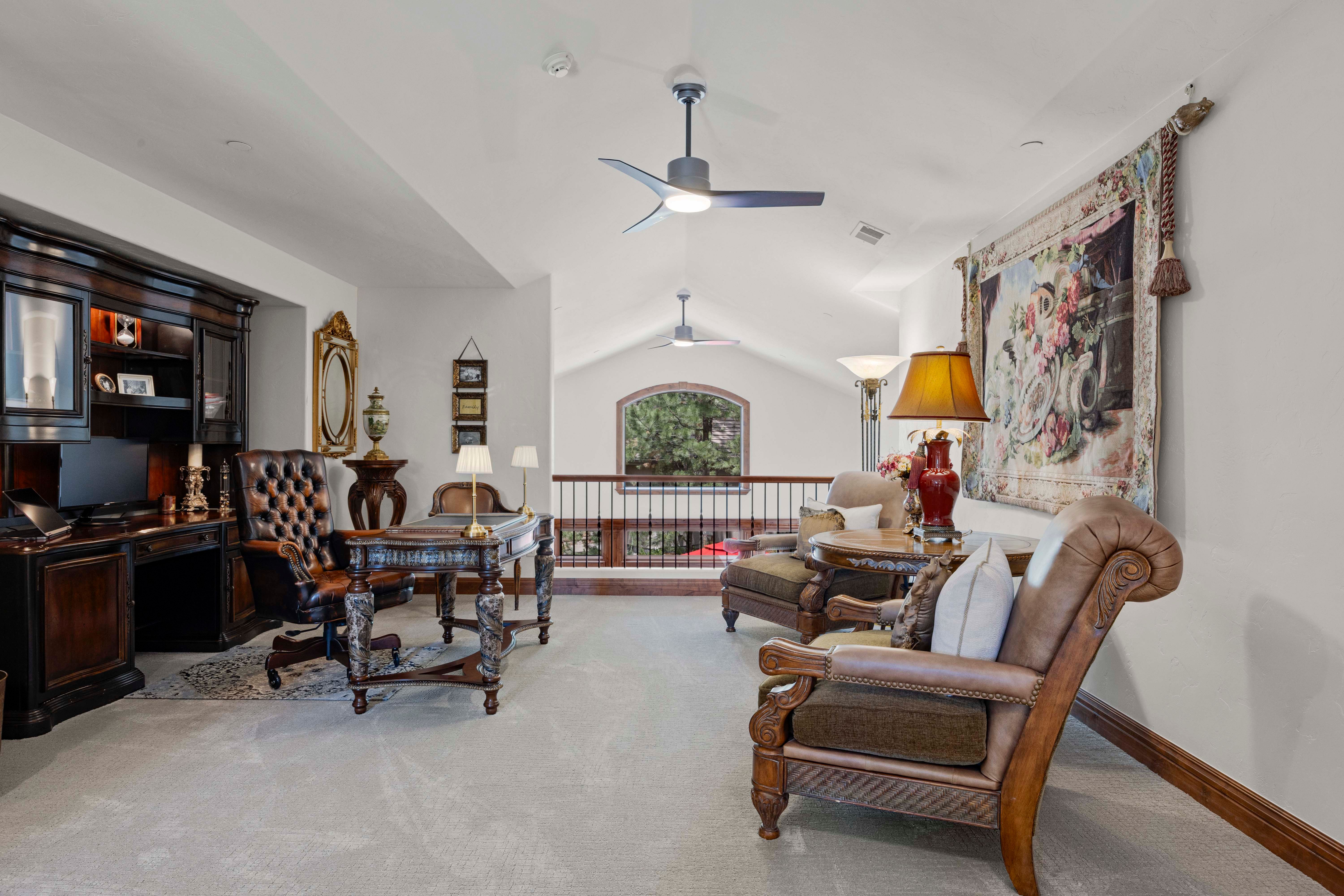  Luxury, No-Maintenance Living with Main-Floor Primary in Castle Pines Village - 物件實景