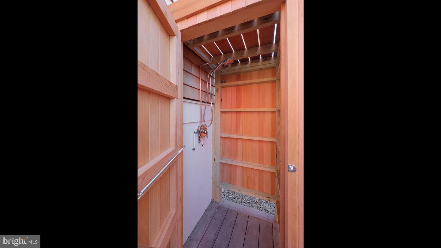 Beach Haven, New Jersey, 08008, United States, 5 Bedrooms Bedrooms, ,4 BathroomsBathrooms,Residential,For Sale,1995746