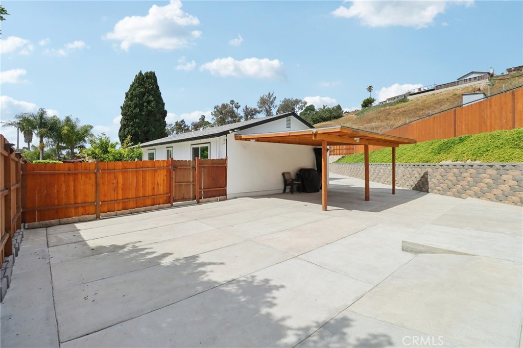 Oceanside, California, 92056, United States, 3 Bedrooms Bedrooms, ,2 BathroomsBathrooms,Residential,For Sale,2031943