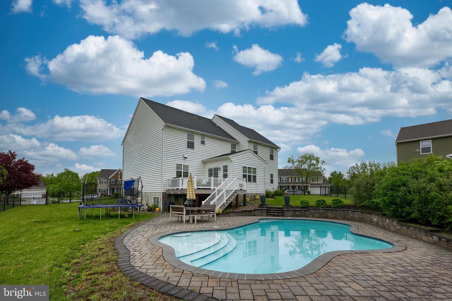 Palmyra, Pennsylvania, 17078, United States, 5 Bedrooms Bedrooms, ,3 BathroomsBathrooms,Residential,For Sale,1827180