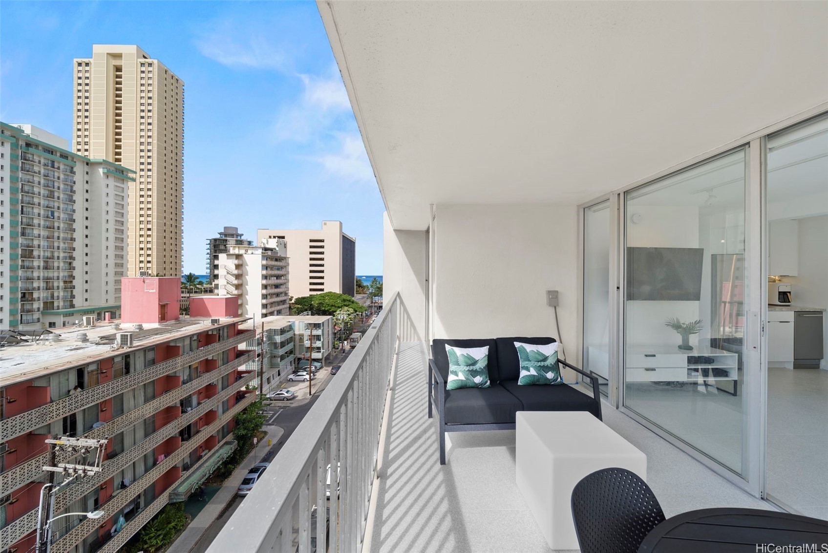Honolulu, Hawaii, 96815, United States, 1 Bedroom Bedrooms, ,1 BathroomBathrooms,Residential,For Sale,1917865