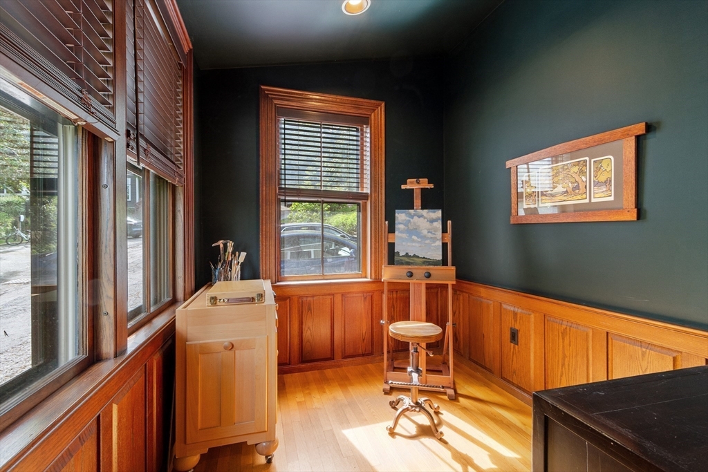 Belmont, Massachusetts, 02478, United States, 7 Bedrooms Bedrooms, ,5 BathroomsBathrooms,Residential,For Sale,1838379