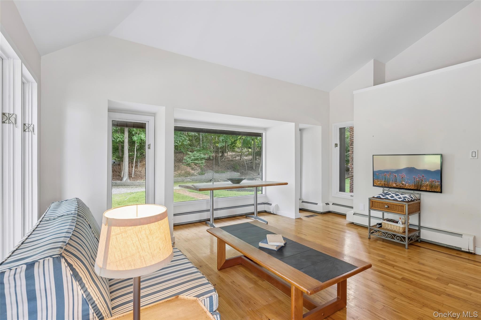  89 Harbor Road, Head Of The Harbor, NY 11780 - 物件實景