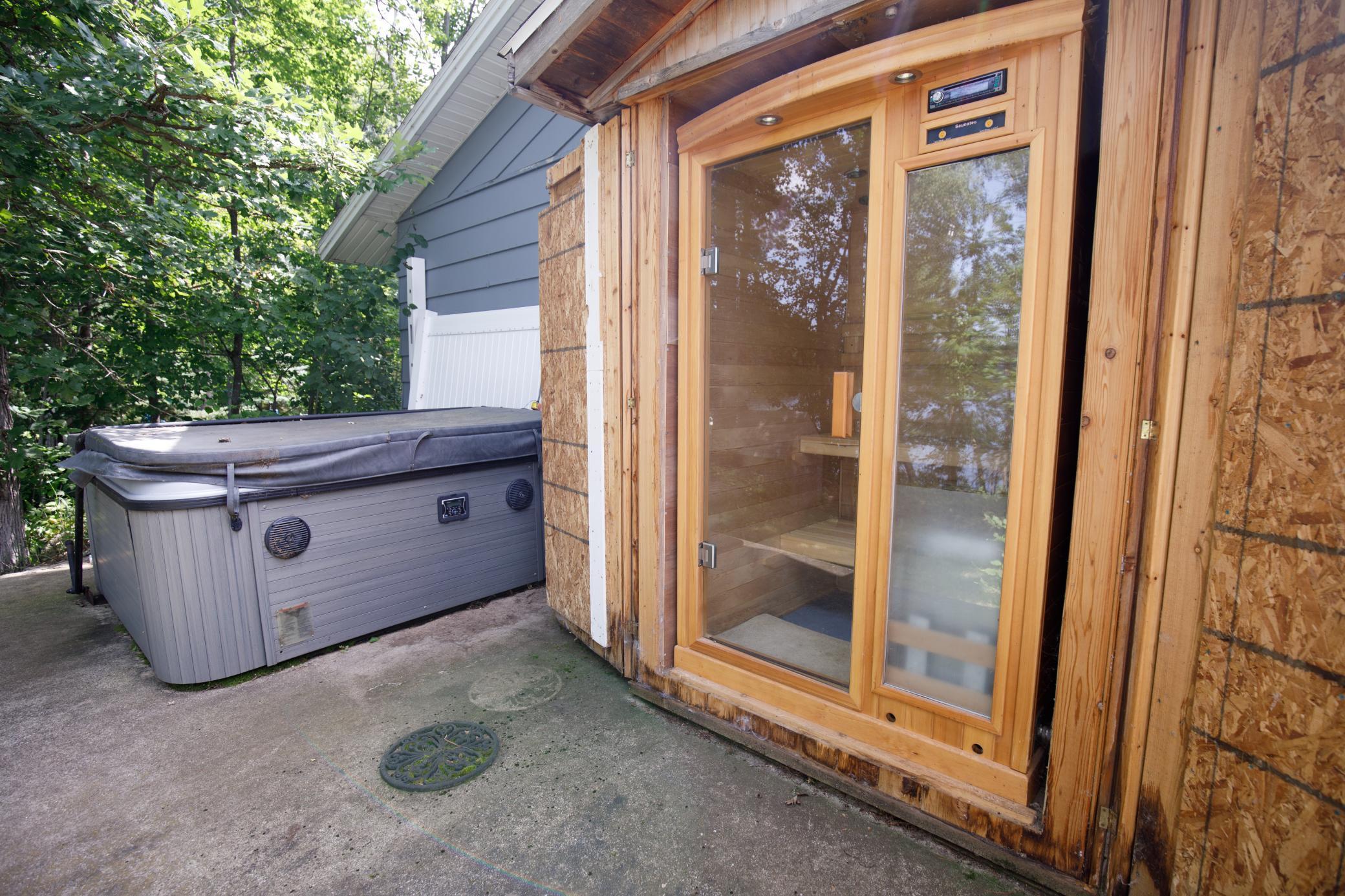 Hackensack, Minnesota, 56452, United States, 4 Bedrooms Bedrooms, ,1 BathroomBathrooms,Residential,For Sale,1918645